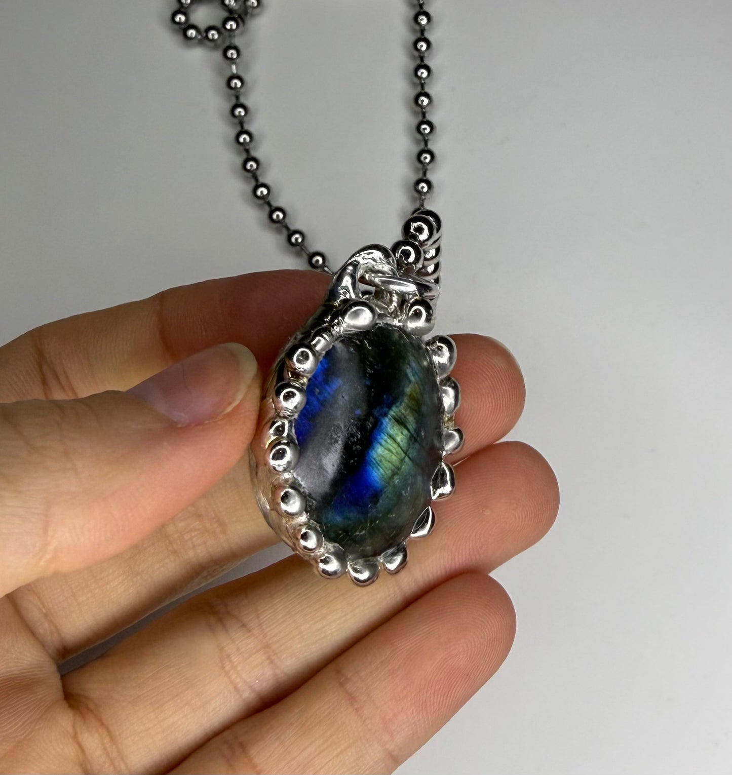 Bubbly Labradorite Necklace