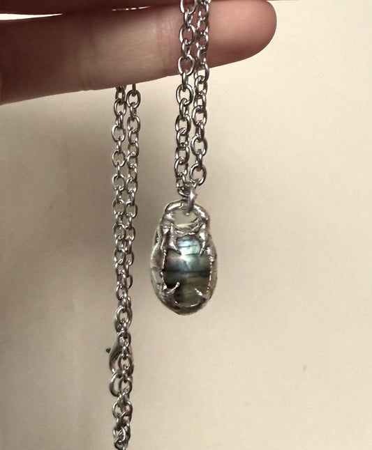 Small Labradorite Necklace